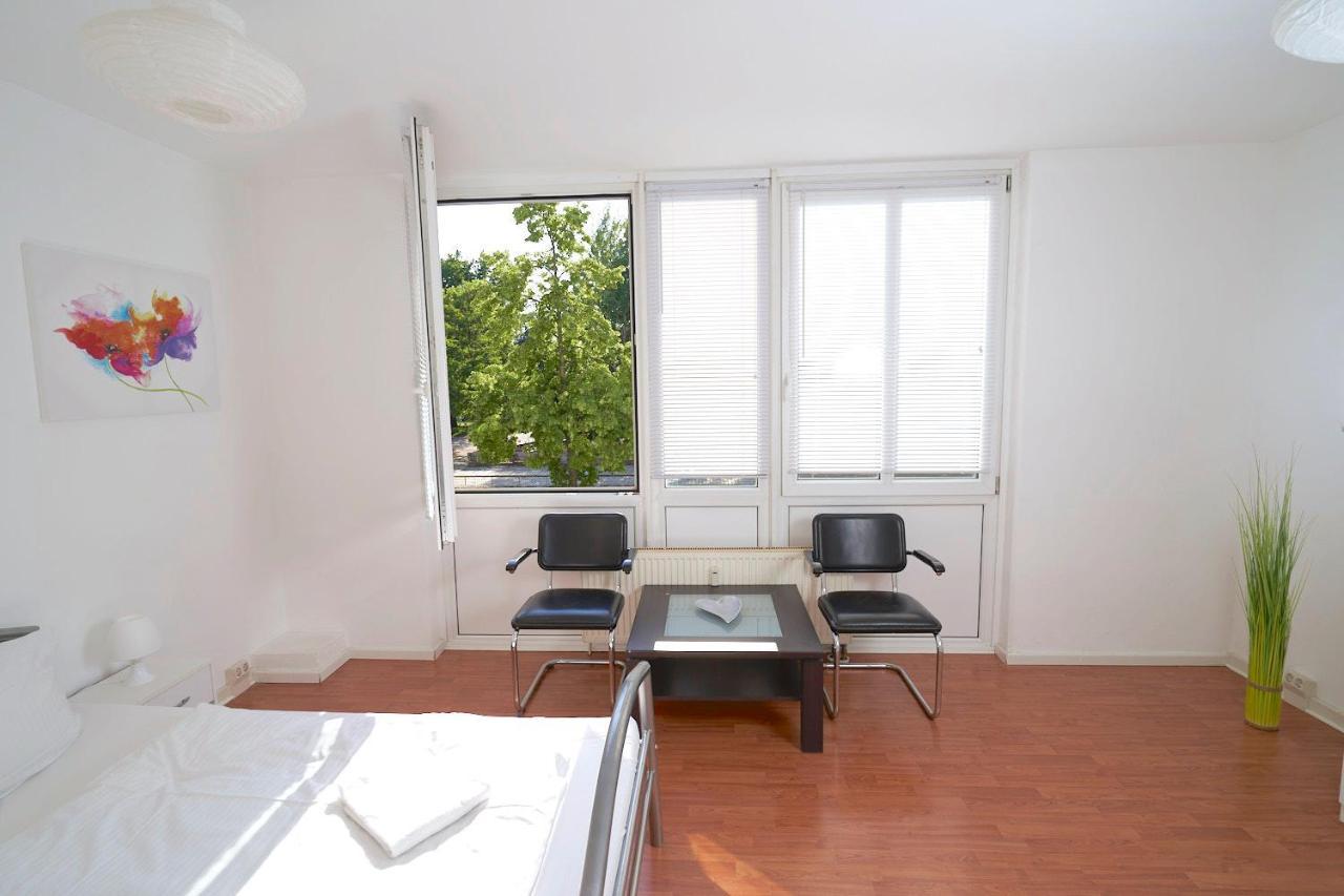 Bnb Potsdamer Platz - Rooms & Apartments เบอร์ลิน ภายนอก รูปภาพ