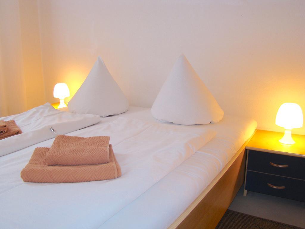 Bnb Potsdamer Platz - Rooms & Apartments เบอร์ลิน ภายนอก รูปภาพ